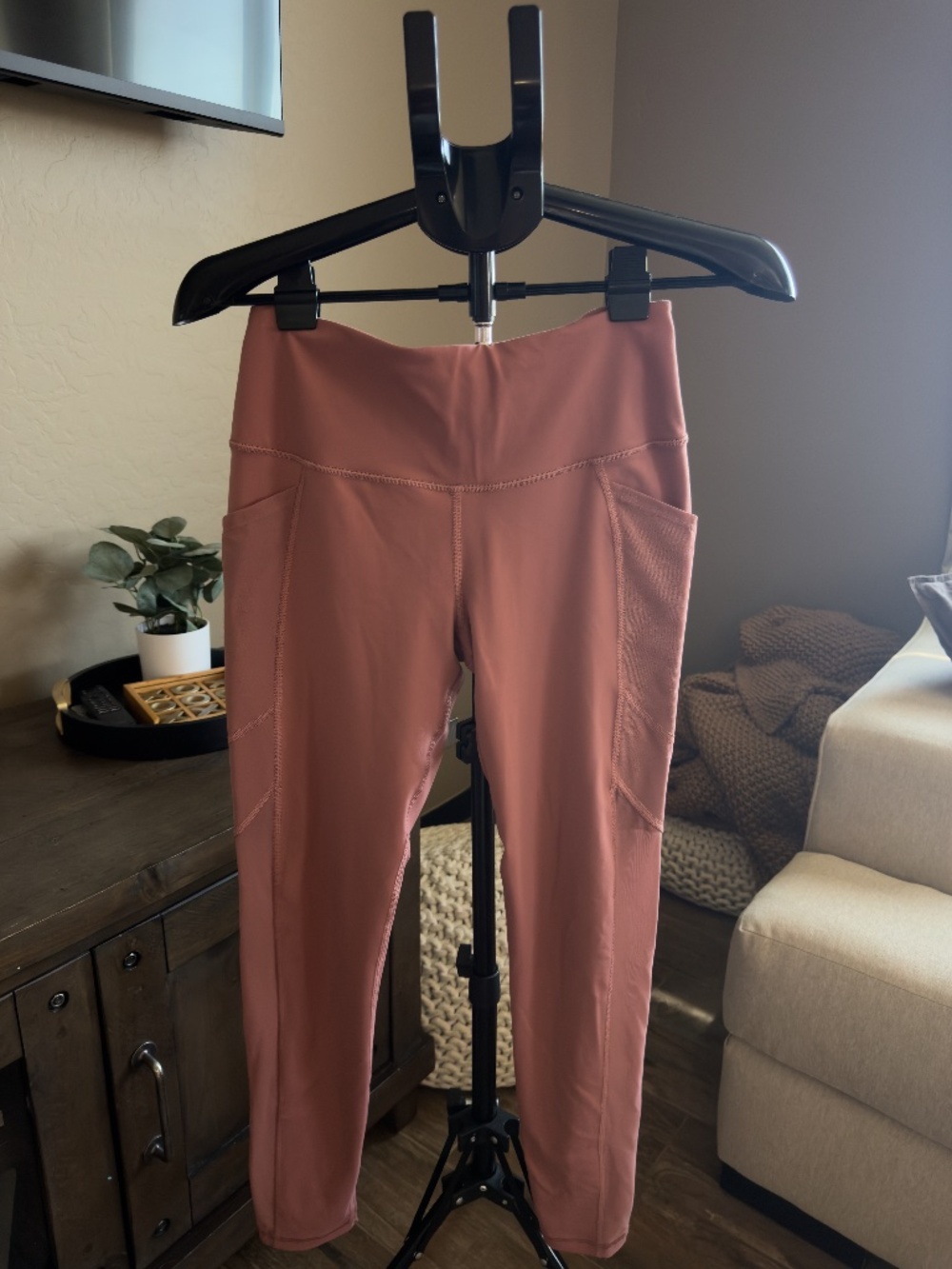 Victoria’s Secret Pink Sport Leggings | Size M | Dusty Rose